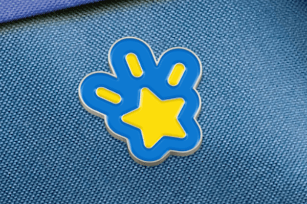 Blog Gift Starlight Pin